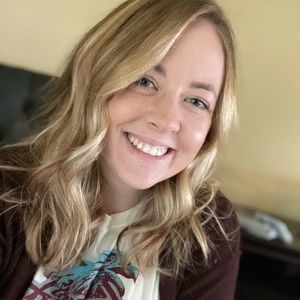 Meet your Posher, Maddie